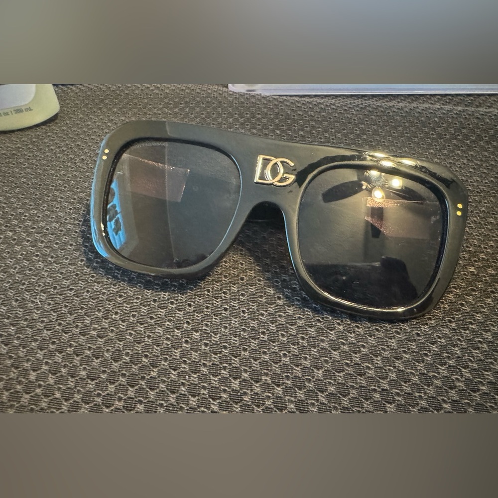 Black & Gold Sunglasses